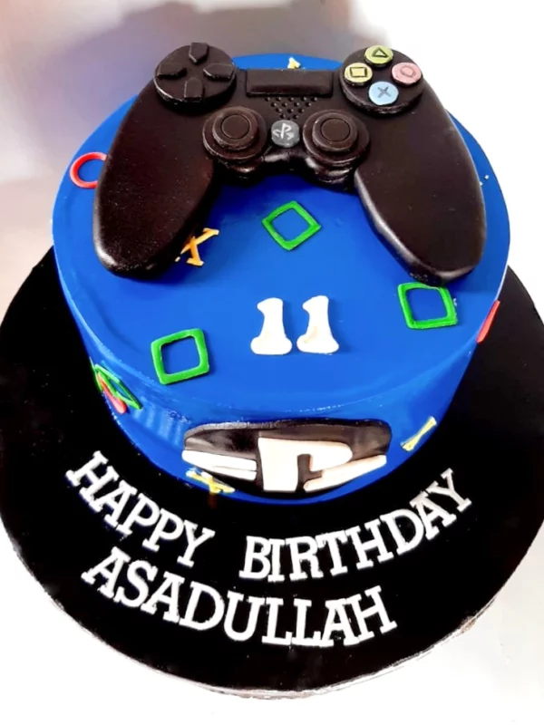 PS 4 Themed Cake