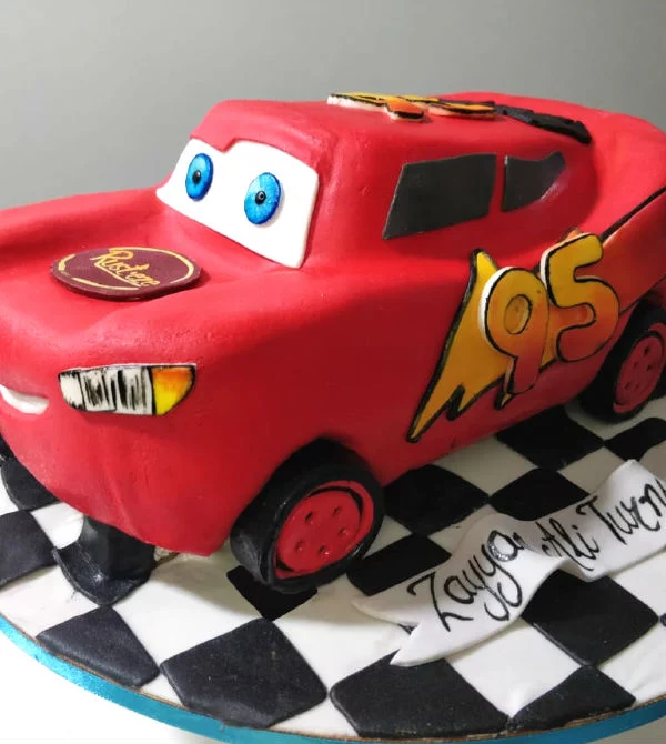 CARS Lightning McQueen Cake