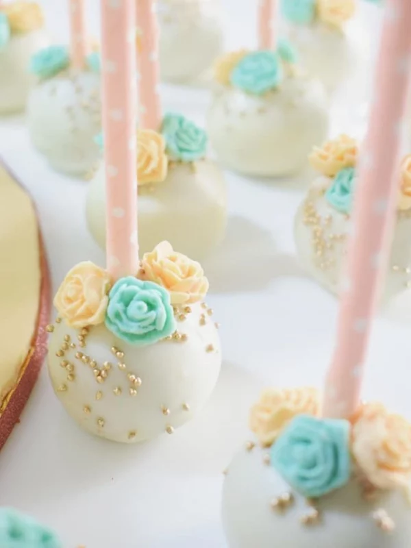 Pastel Flowers Cakepops (Min. Qty: 6)