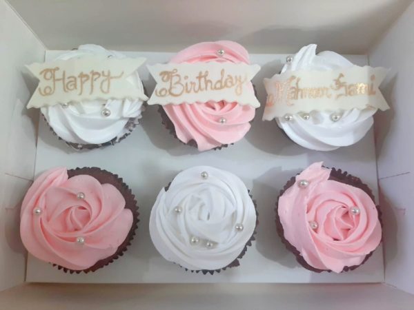 Pink 'n' White Rose Swirl Cupcakes