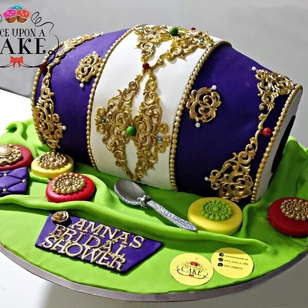 Dholki Cake - Purple & White