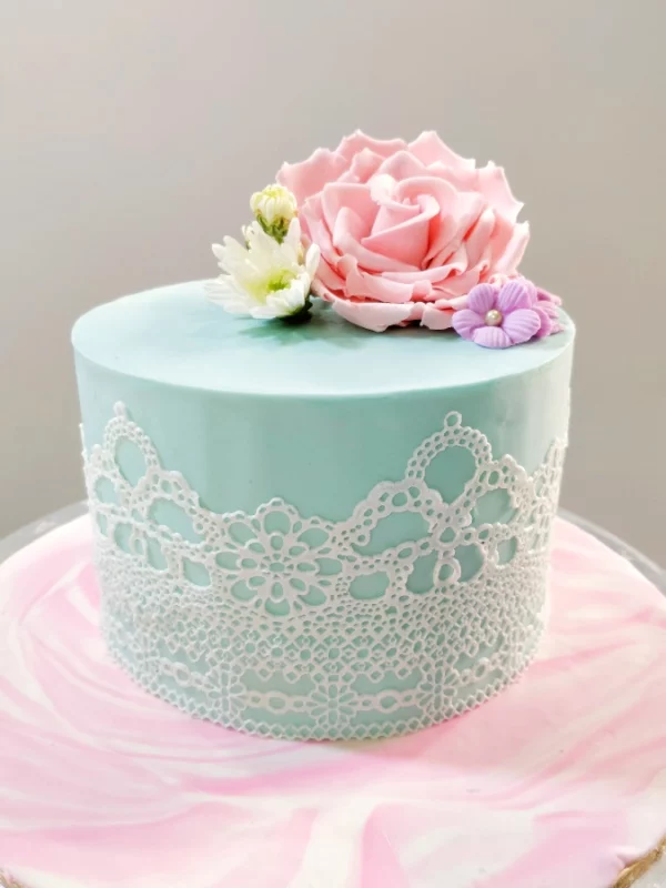 Charming Rose Cake