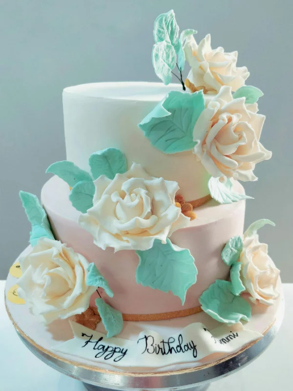 THE FLORIST CAKE