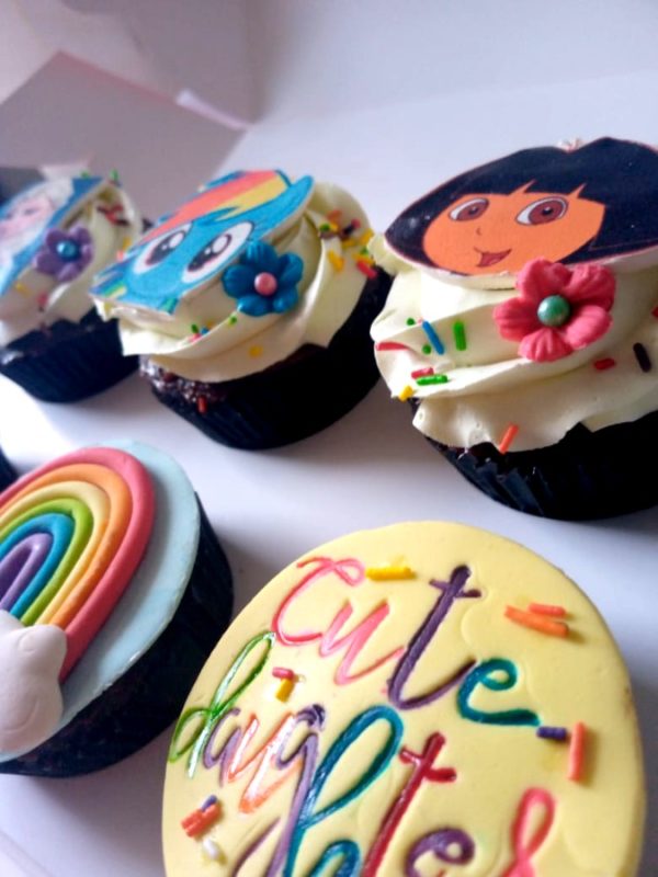 Cartoon Characters Themed Cupcakes