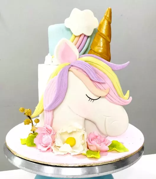 Unicorn Rainbow Cake