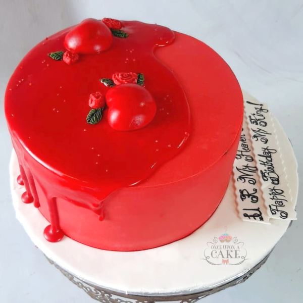 Red Glaze Cake