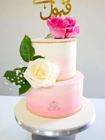 The Traditionally Themed Cakes That Are Wooing the Wedding Guests