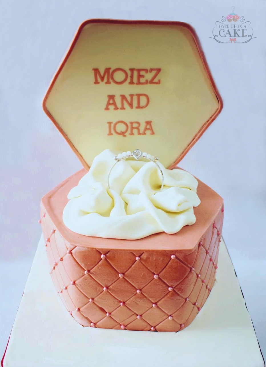 Wedding Ring Design Cake – Creme Castle